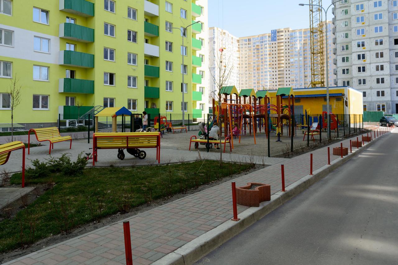 Modern Studio Apartments Kiev Exterior foto